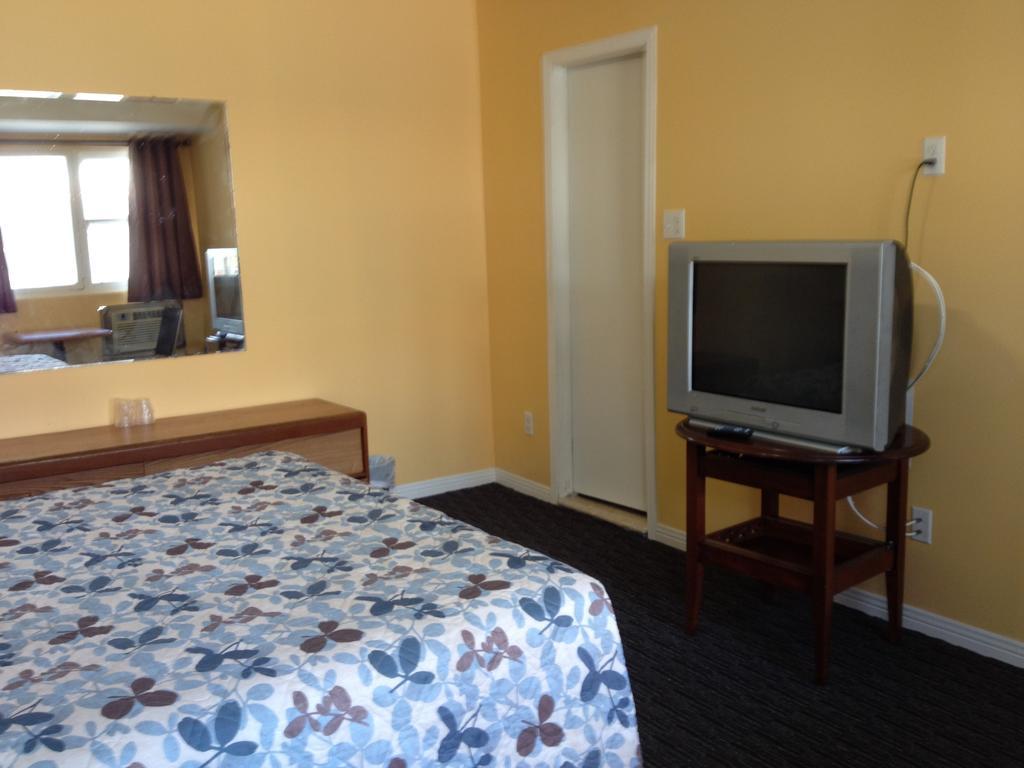 Motel Saint-Jacques Montréal Eksteriør billede