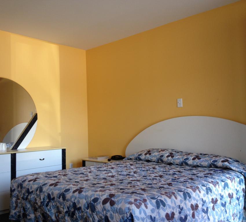 Motel Saint-Jacques Montréal Eksteriør billede