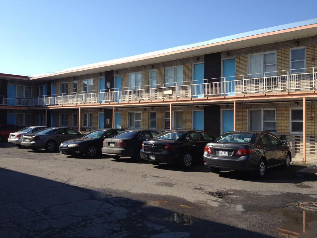 Motel Saint-Jacques Montréal Eksteriør billede